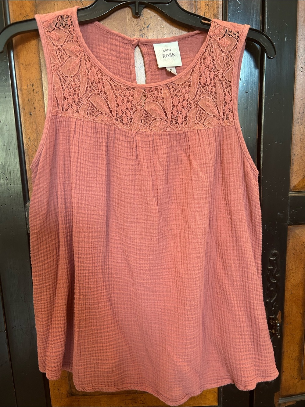 Knox Rose Lace Yoke Sleeveless Camisole - Dusty Rose